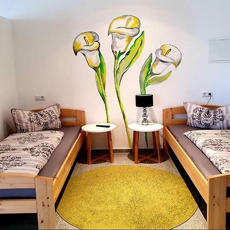 Gaesteappartements Bierfaessl Sinsheim Buitenkant foto