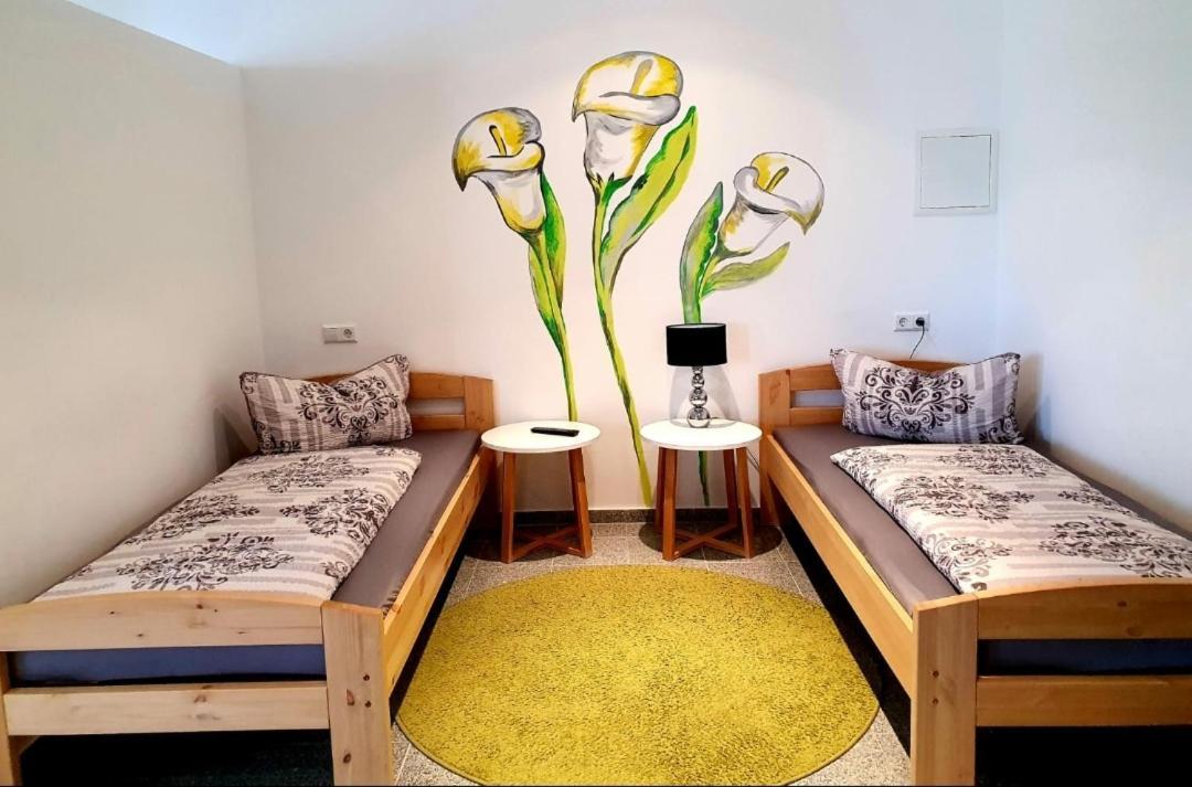 Gaesteappartements Bierfaessl Sinsheim Buitenkant foto