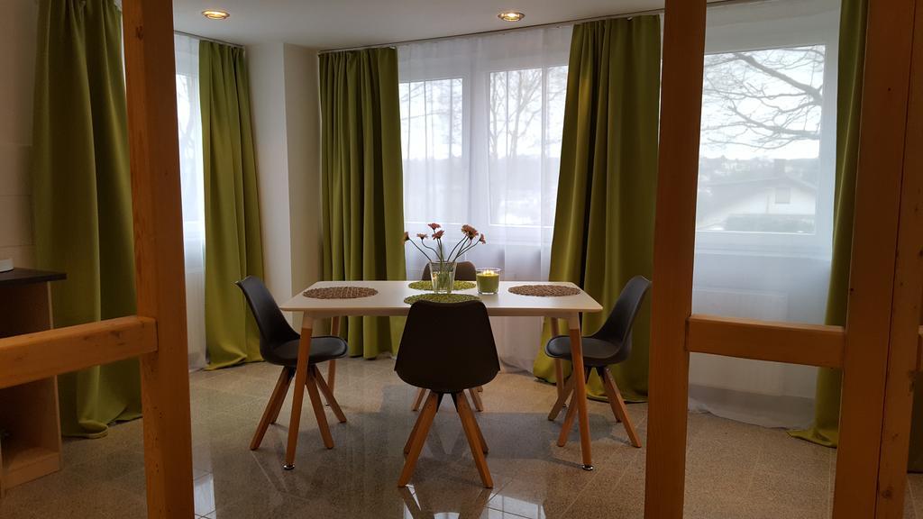 Gaesteappartements Bierfaessl Sinsheim Buitenkant foto