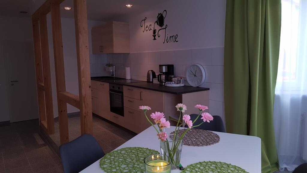 Gaesteappartements Bierfaessl Sinsheim Buitenkant foto